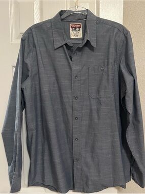 Wrangler Men's Blue Button-Up 100% Cotton Shirt